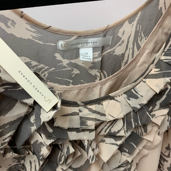 NWT Lauren Conrad Layered Ruffle Dress - Picture 5 of 6
